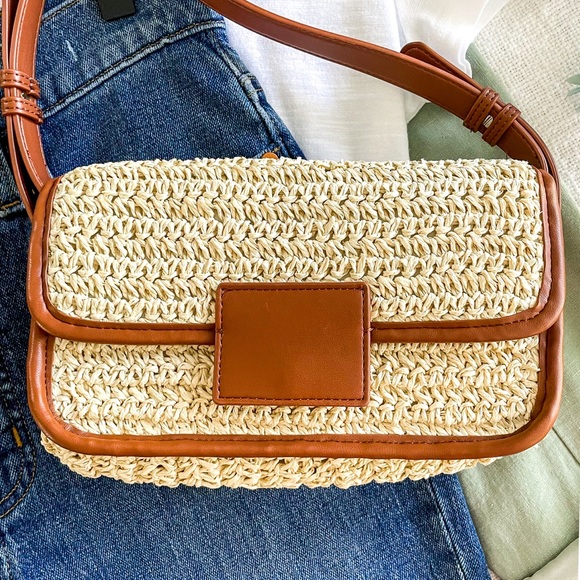 LOFT shoulder bag. - Picture 2 of 15